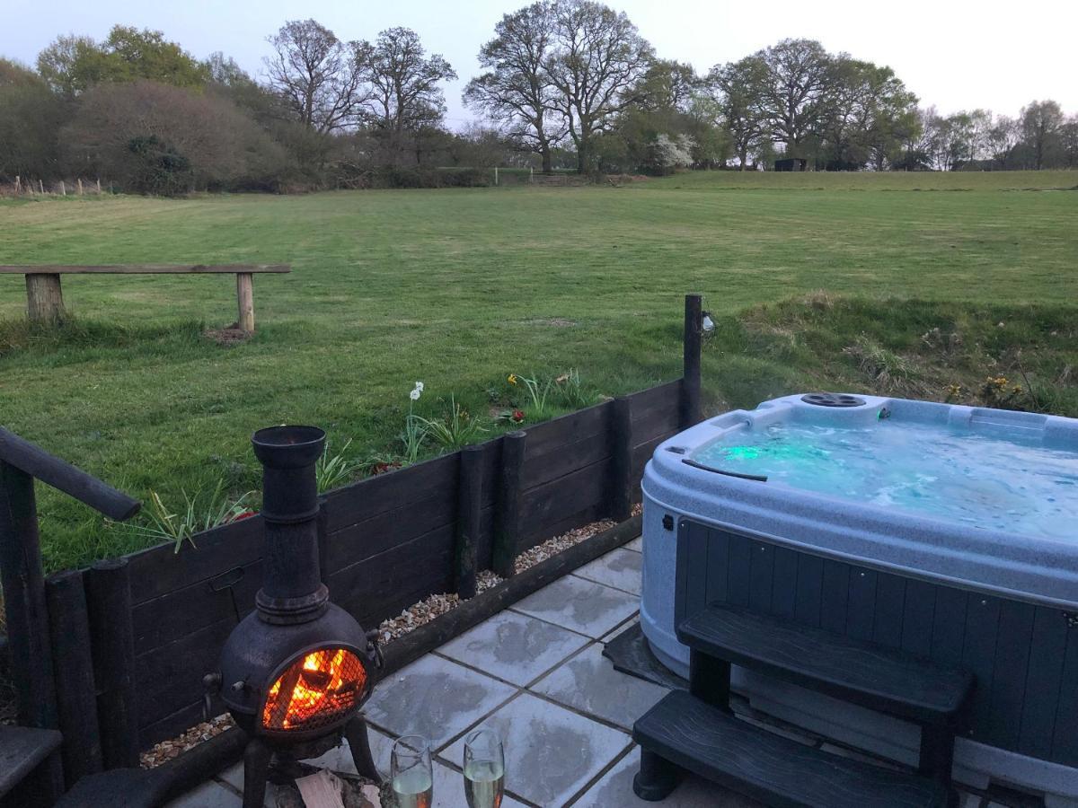 Deer lodge at Chapel Lodges Wimborne Minster Buitenkant foto
