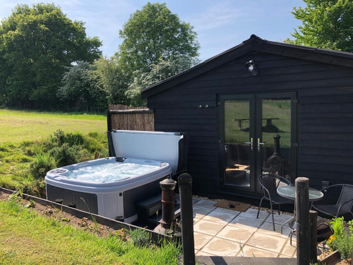 Deer lodge at Chapel Lodges Wimborne Minster Buitenkant foto